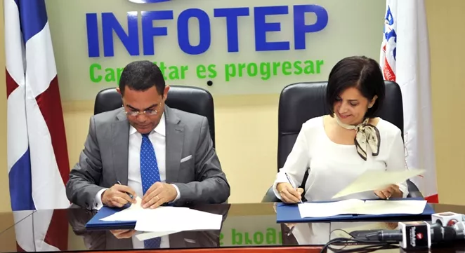 Rafael Ovalles y Maira Jiménez firman convenio de colaboración