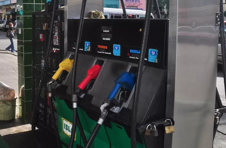 Bombas de Gasolinas Cerradas