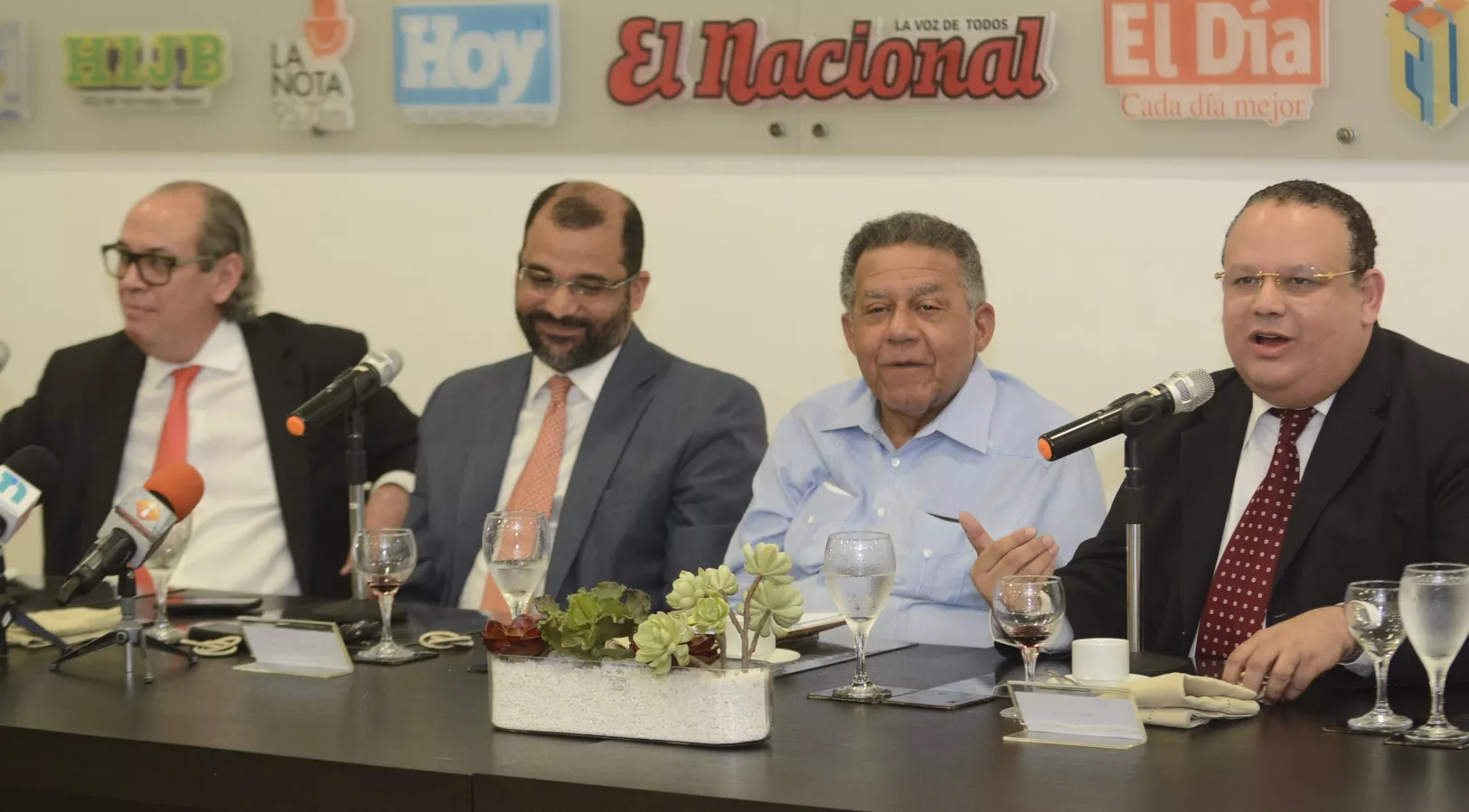 14_Nacionales_26_1,p01