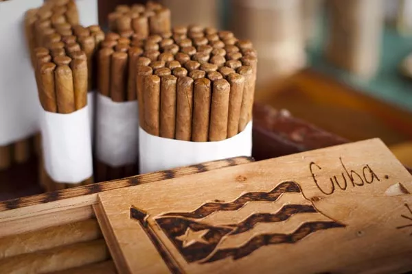 Habanos-Cuba