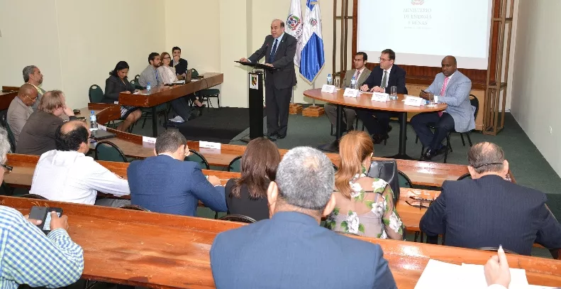 12_Nacionales_11_03,p01