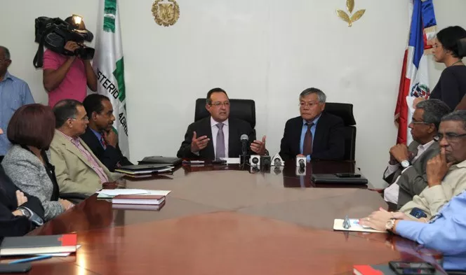 RUEDA DE PRENSA 13-3-2015 (1)