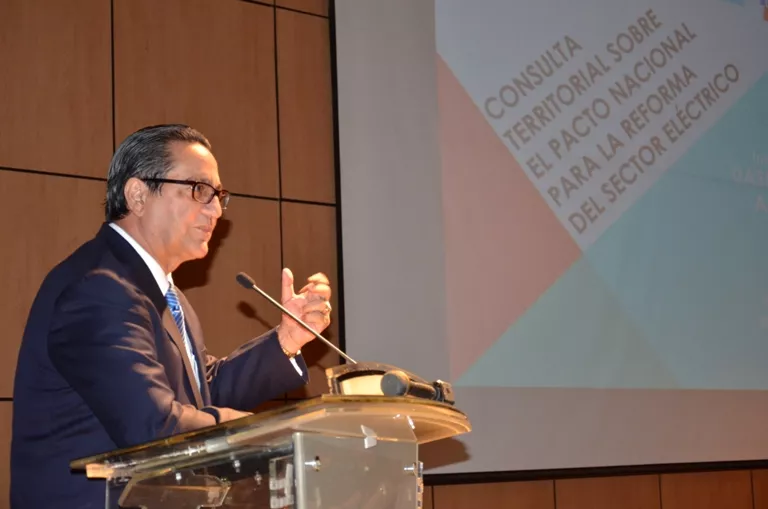 ivan grullon, rector de la uasd