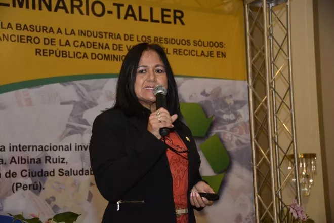 Albina Ruiz 1