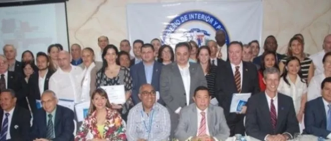 NUEVO-DOMINICANOS-620×264