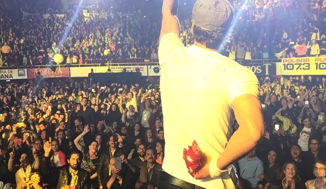 ENRIQUE IGLESIAS