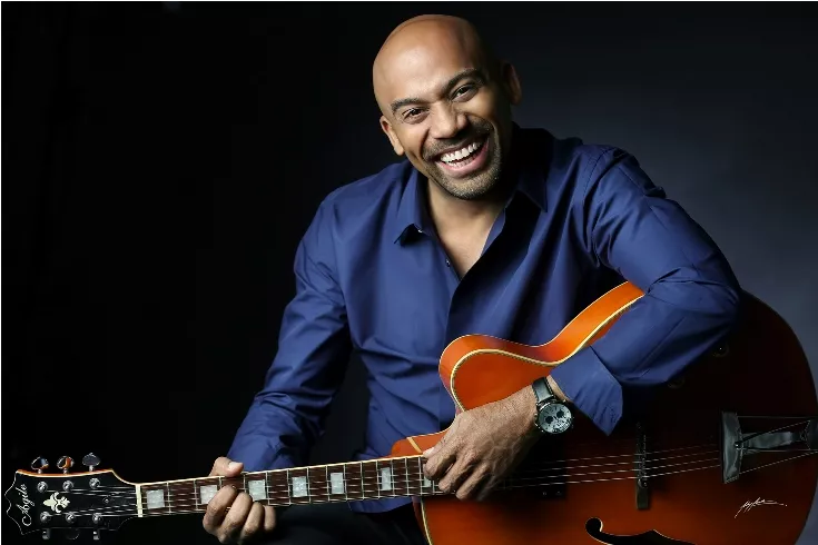 EL GUITARRISTA PACHY CARRASCO (3)