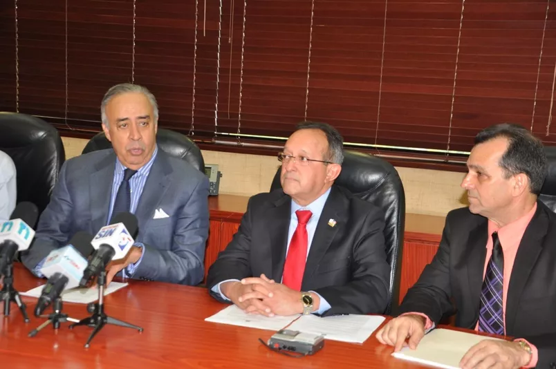 Félix García, Ángel Estévez y Emigdio Gómez