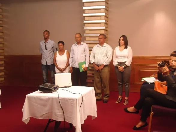 Representantes empresas ganadoras concurso Ce Mujer