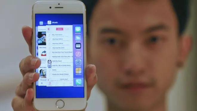 150922000244_apple_china_virus_624x351_reuters_nocredit