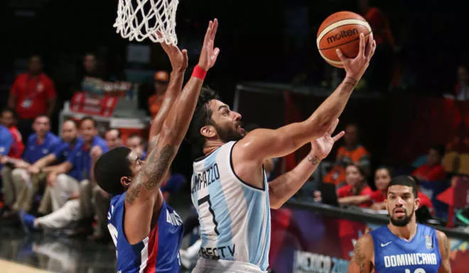 Campazzo-Argentina-Dominicana-Preolimpico_OLEIMA20150908_0177_29