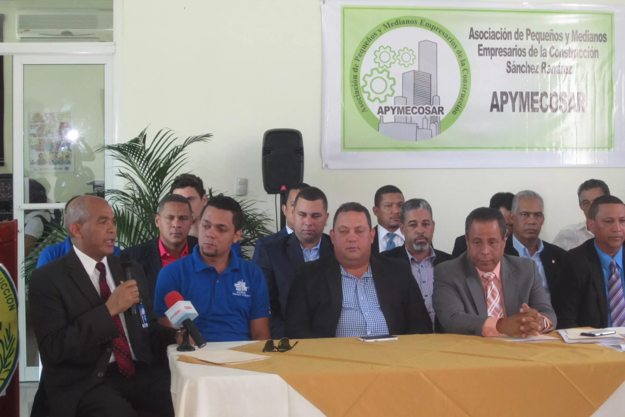 EMPRESARIOS COTUI 3