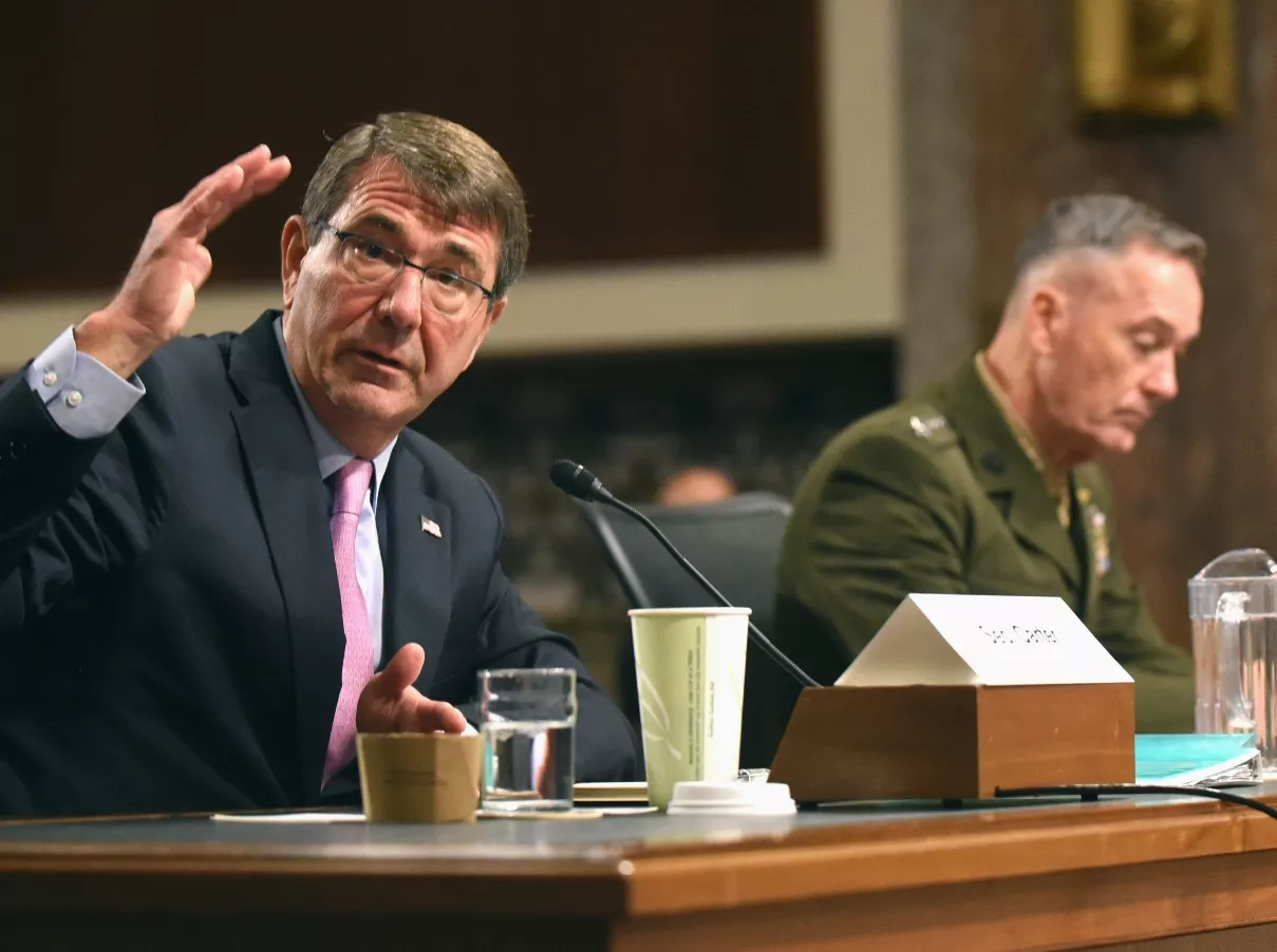 Ash Carter, Joseph Dunford