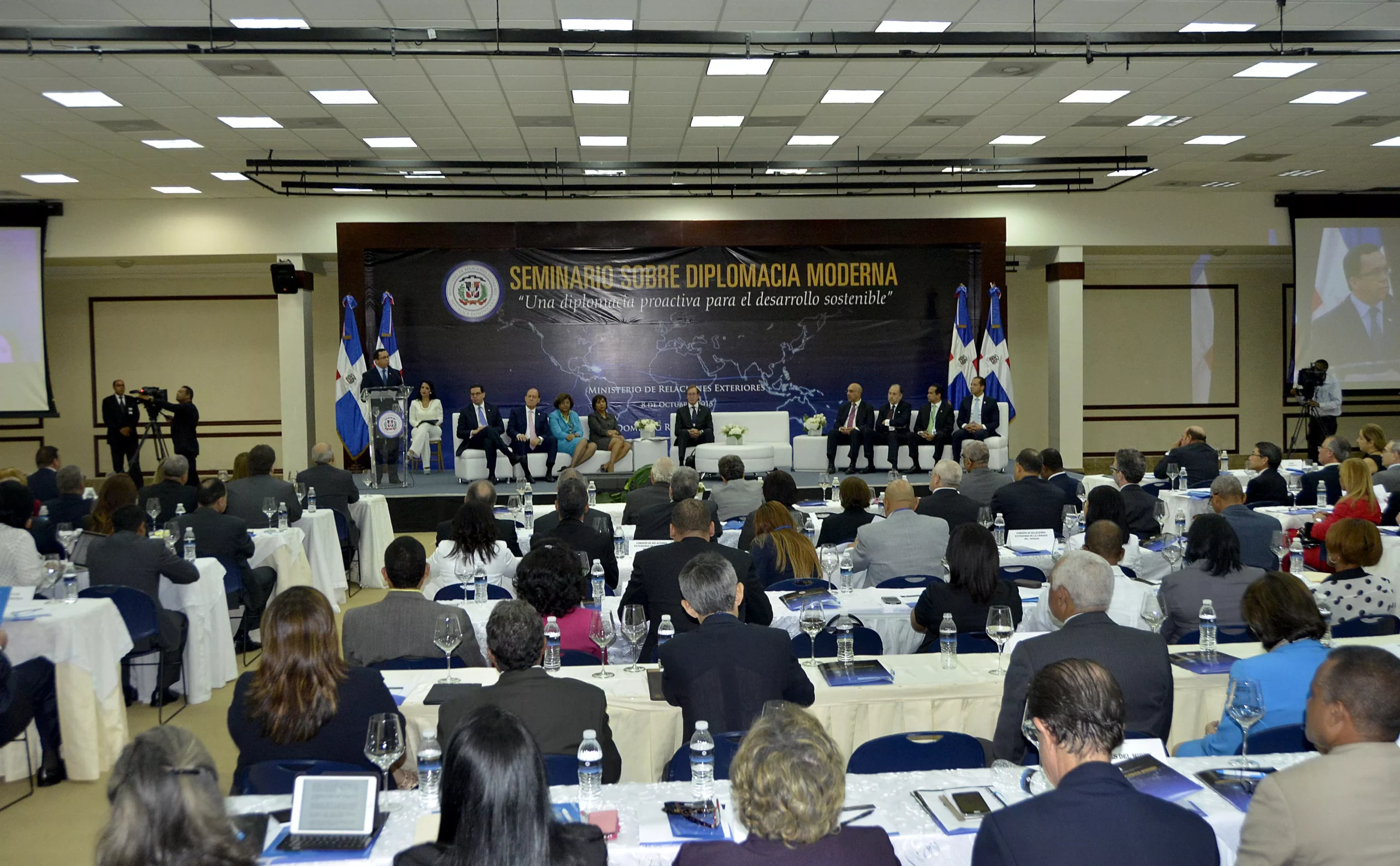 SEMINARIO DIPLOMACIA MODERNA