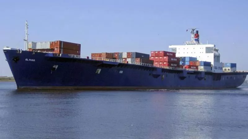 TLMD-el-faro-barco-de-carga-hundido-EFE-635794225539148190w