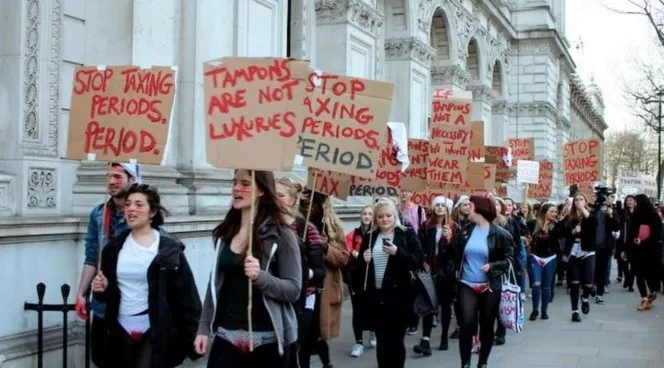 britanicas-protestan-impuesto-tampon