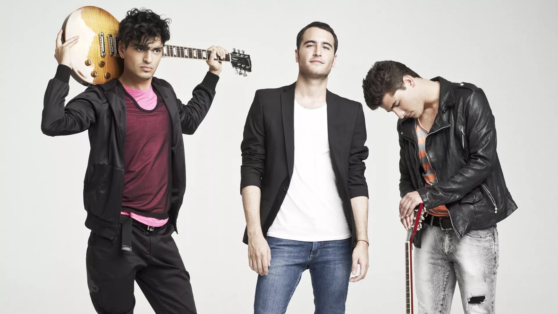 reik-50cd7cafa4bf0