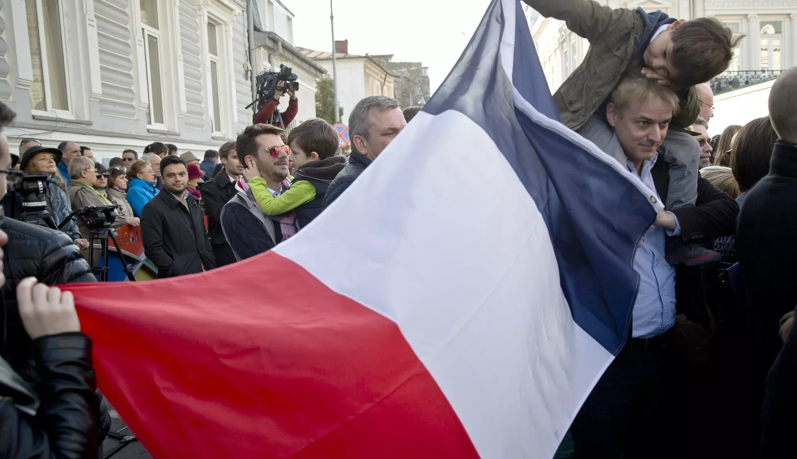 Romania France Paris Attacks