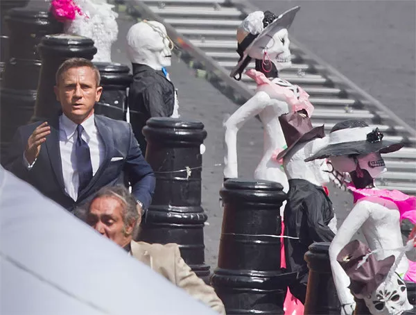 Daniel Craig