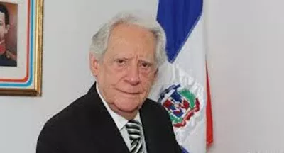 Embajador Rafael Calventi