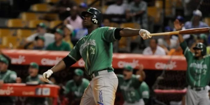 MIGUEL SANO 690