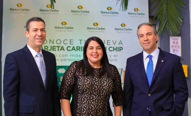 Foto 1 – Tomás Pimentel, Helen Villar y Dennis Simó Alvarez.