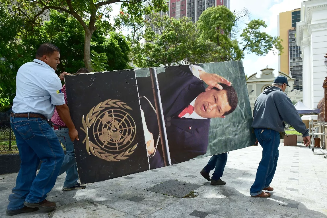 VENEZUELA-PARLIAMENT-CHAVEZ