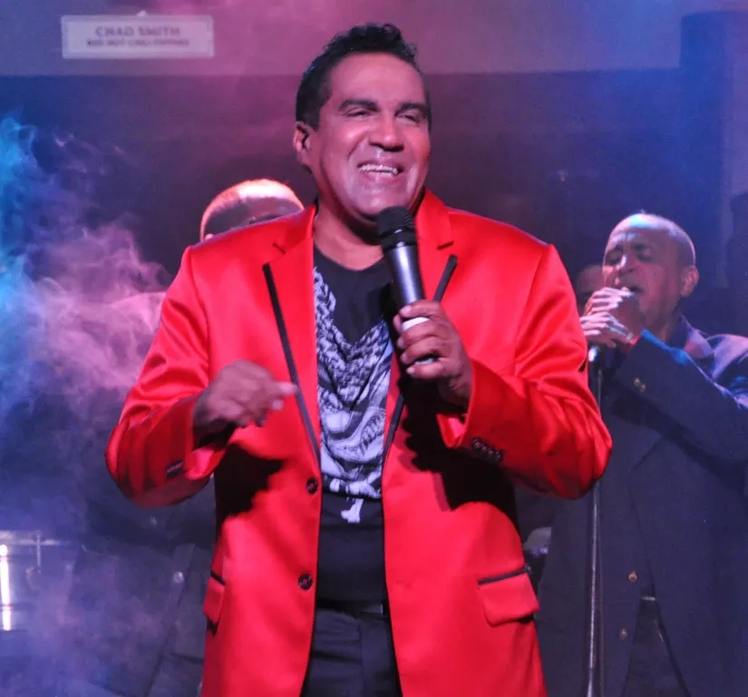 Kinito Méndez