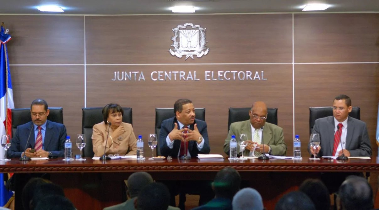 6_Nacionales_21_1,p01
