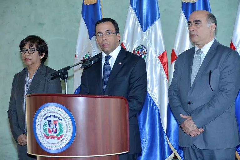 CANCILLER NAVARRO
