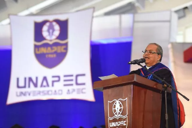 Foto 2 – Monseñor Benito Ángeles.