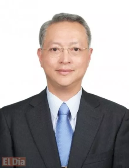 Foto-embajador-valentino-Tang-340×441