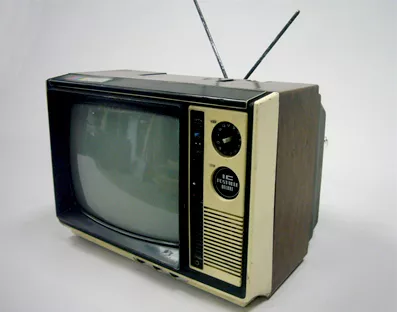 TELEVISOR