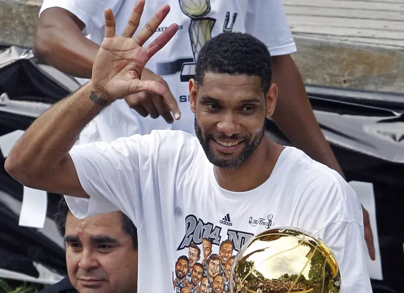 Spurs Duncan Retires Basketball