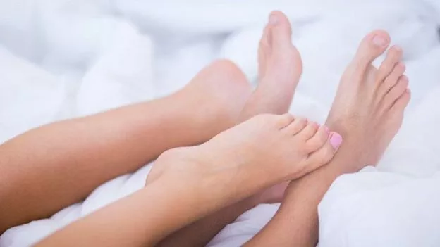 _90480720_sex2