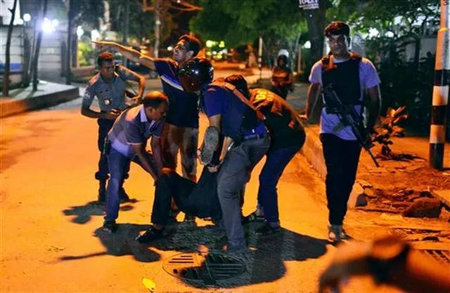 BANGLADESH-ATAQUE-LO_ULTIMO_SPANDEL102