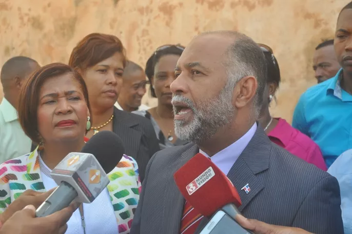 Eduardo Hidalgo-ADP-Educación