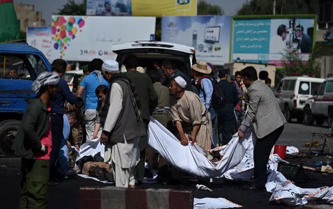 Voluntarios-Circulo-Deh-Mazang-Kabul_LRZIMA20160723_0012_11