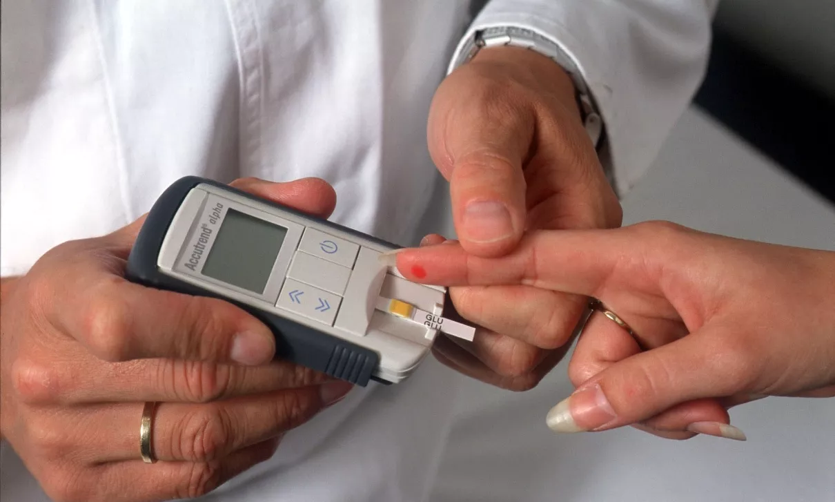 Krankheiten / Diabetes / Blutzucker-Messung