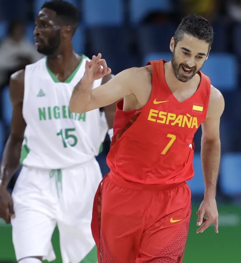 Juan Carlos Navarro, Ekene Ibekwe