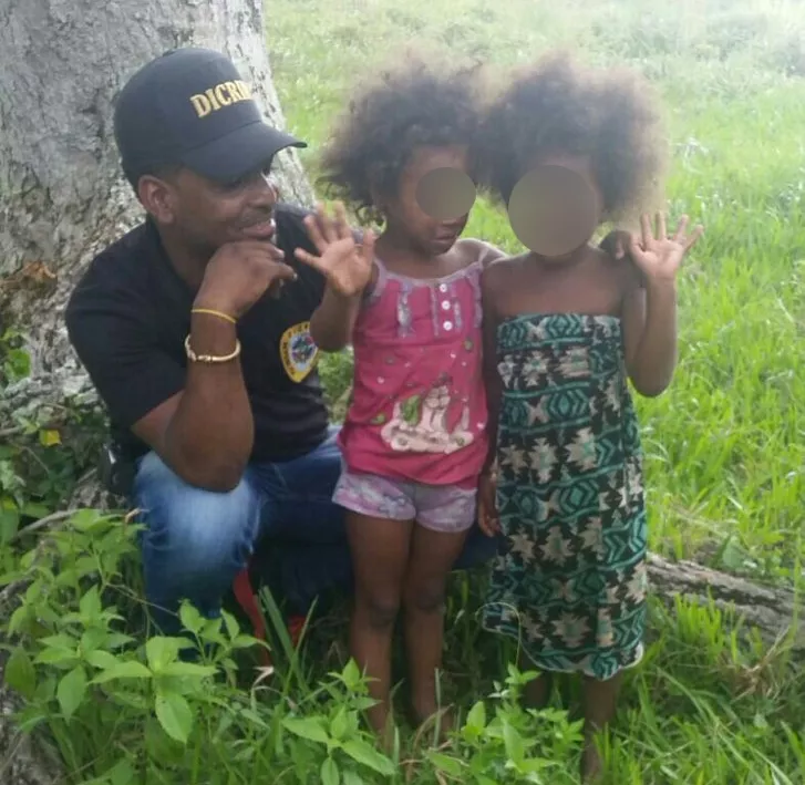 niñas de Higüey