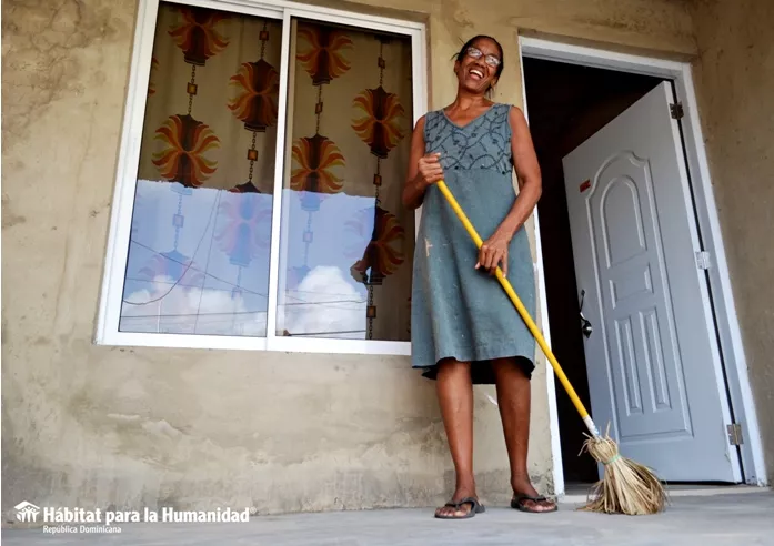 claudina-man%cc%83on-beneficiada-con-reparacion-de-vivienda