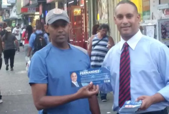 Precandidato con prontuario delictivo NY
