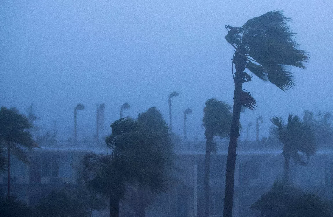 Hurricane Matthew Bears Down On Atlantic Coast Of Florida