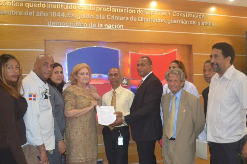 organizaciones-ambientalistas-planta -carbón