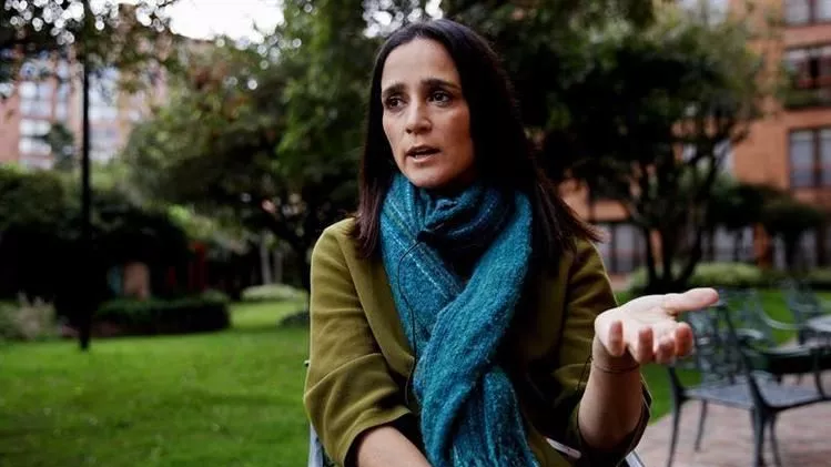 julieta-venegas-_749_421_1454742