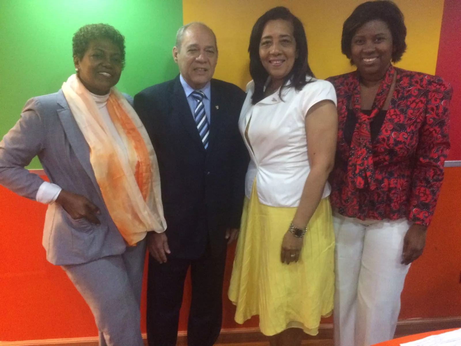 dr-fernando-sanchez-y-dra-mery-hernandez-1