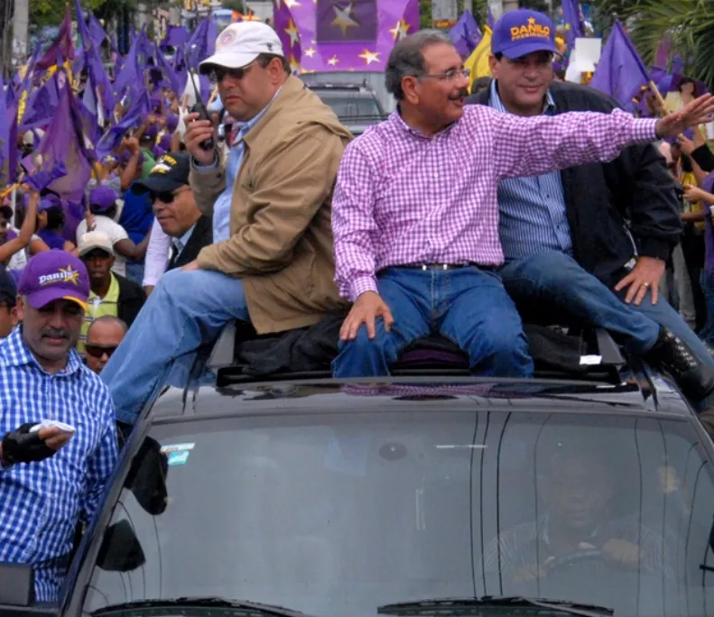 Danilo Medina en campaña. El Nacional/ FE