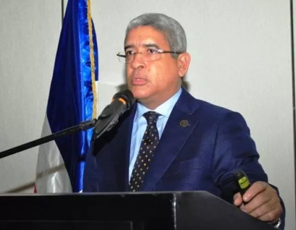 foto-dr-luis-perez-mendez