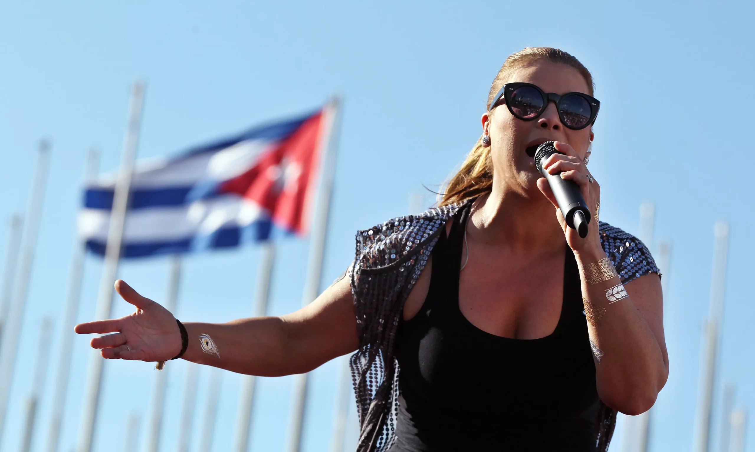 Cantante puertorriqueña Olga Tañón cumple su promesa y canta a los cubanos
